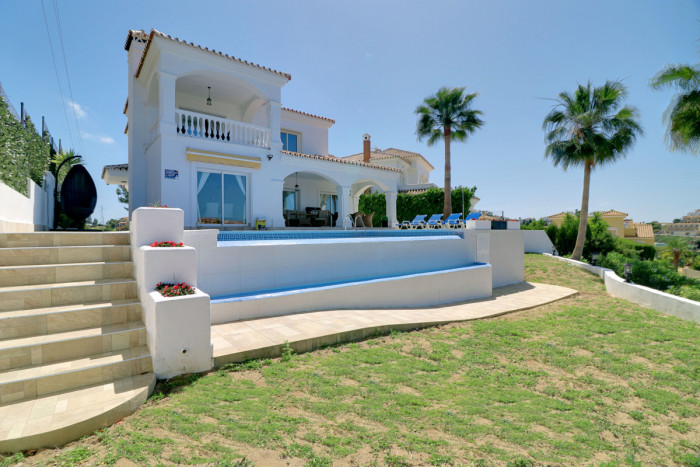 Qlistings House - Villa in Riviera del Sol, Costa del Sol image 2